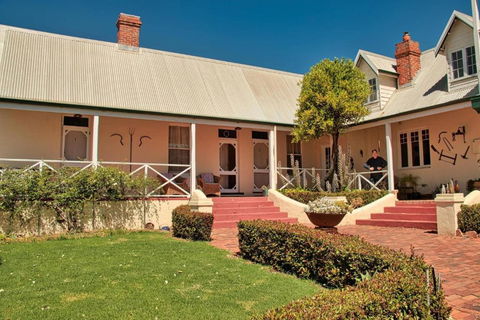 Hope Farm Guesthouse - Accommodation Perth 1