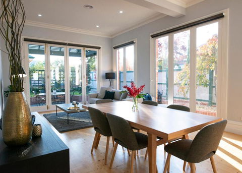 House At No. 10 - Perth Resorts 0
