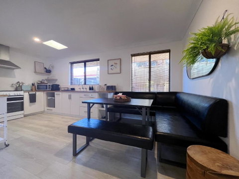Humble & Homely - Accommodation Perth 1