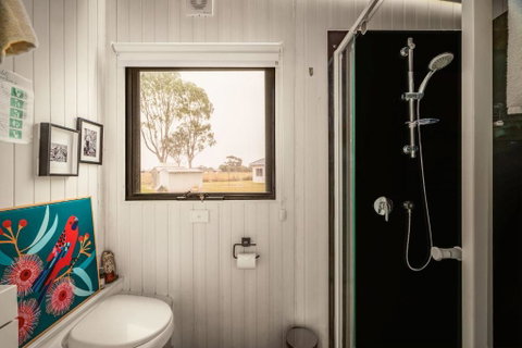 Hunters Inn By Tiny Away - Accommodation Perth 1