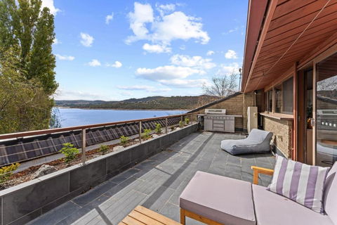 Ibis On Lake Jindabyne - Accommodation Perth 1