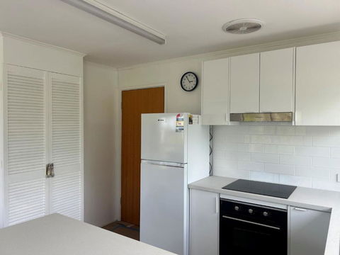 Iconic Beach House On Bruce - Accommodation Perth 3