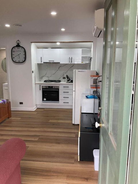 Hughesdale Private Studio - Perth Resorts 3