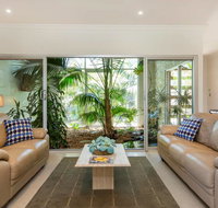 Adelphi Waterfront 2 Bedroom Ground Floor Home - Perth Resorts