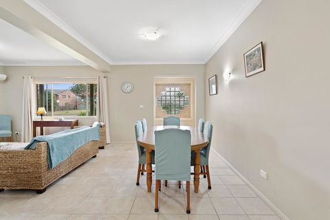 Ajax Avenue, 6 - Perth Resorts 3