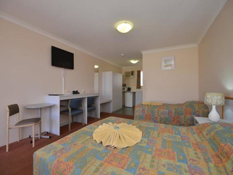 Albion Hotel - Accommodation Perth 3
