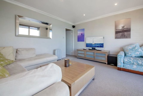 Alcheringa Unit 3 & 4, 32 Sandy Point Road - Accommodation Perth 2