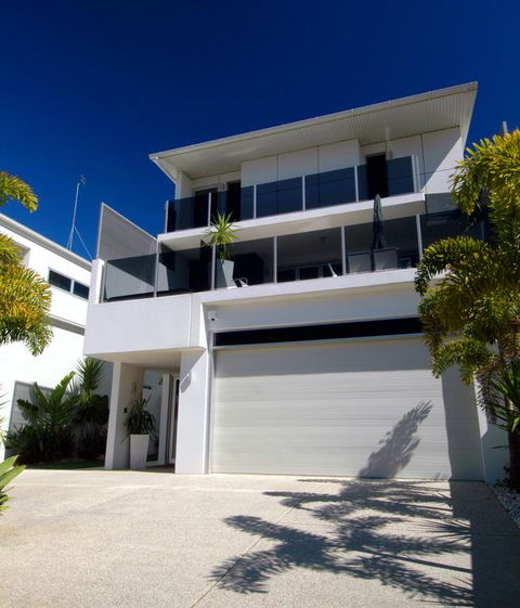 Alex Beach House - Accommodation Perth 3