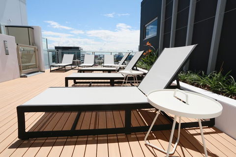 Alex Perry Hotel & Apartments - Accommodation Perth 1