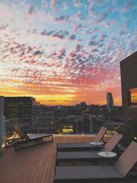 Alex Perry Hotel & Apartments - Accommodation Perth 3