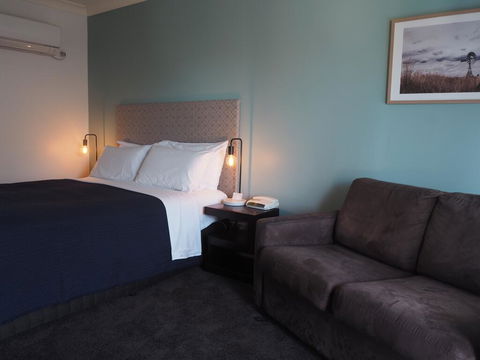 Alexandra Place - Accommodation Perth 3