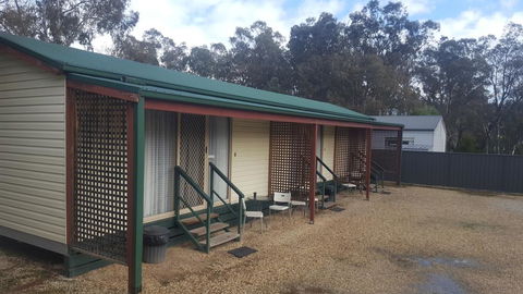 Alexandra Tourist Park - Accommodation Perth 2