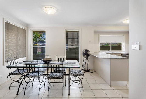 Alida Place, 1 Lagoons Estate - Accommodation Perth 2