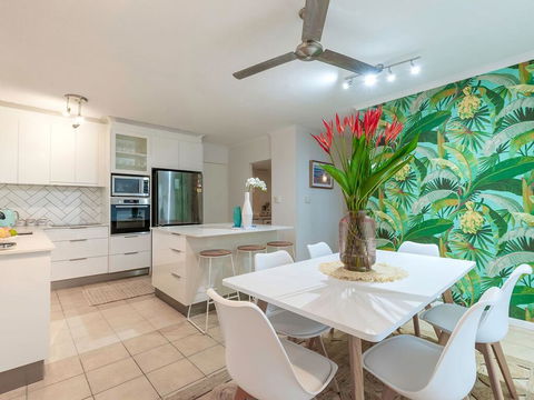 Allawah Palms Villa - Perth Resorts 1