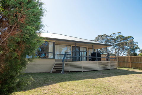 Allure - Perth Resorts 1