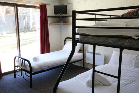 Alpha 8 - Accommodation Perth 2