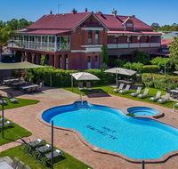 Alzburg Resort - Accommodation Perth