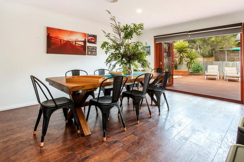 AMALFI - DROMANA.... - Accommodation Perth 0