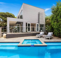 Amalfi Dream - Luxury Villa with Pool and Spa walk to beach and shops - Accommodation Perth