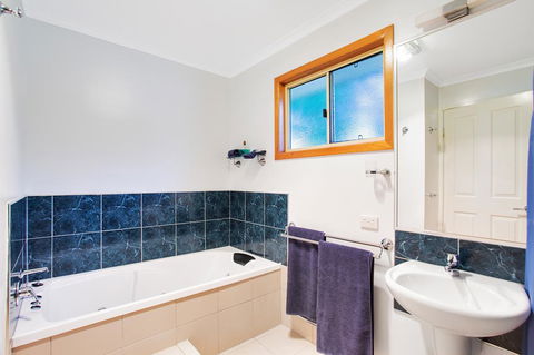 Amamoor Homestead Bed & Breakfast And Country Cottages - Accommodation Perth 0