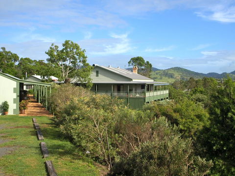 Amamoor Lodge - Accommodation Perth 0