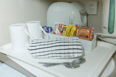 Amber Lodge Motel - Perth Resorts 3