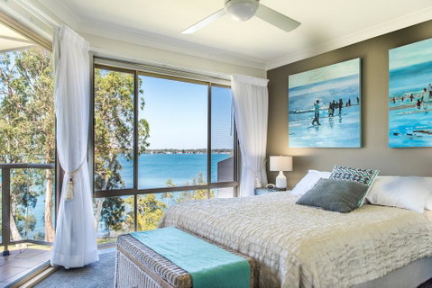 Anne's Waterfront Haven B&B - Accommodation Perth 0