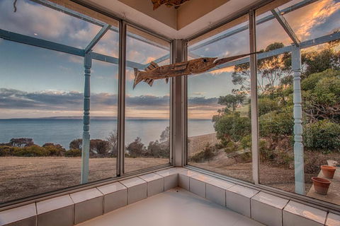 Antechamber Bay Retreats - Accommodation Perth 0