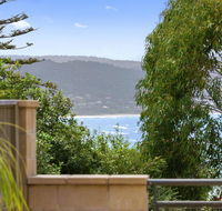 APARTMENT 23 PACIFIC APARTMENTS - sit on the deck and soak in the view - Accommodation Perth