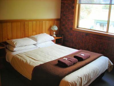 Apollo Bay Backpackers Lodge - Perth Resorts 3