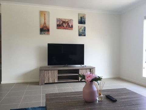 Apple House Point Cook - Accommodation Perth 1