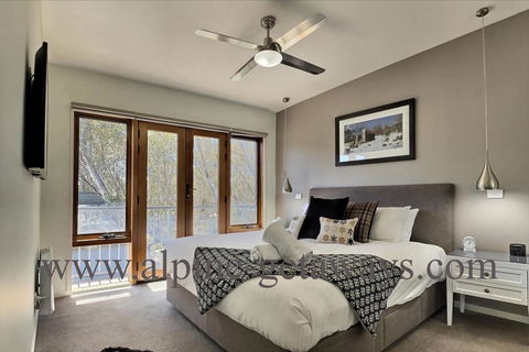 Apres - Accommodation Perth 1
