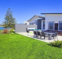 Aqua - views over jones beach - Perth Resorts