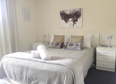 Aquarius Batehaven - Accommodation Perth 0