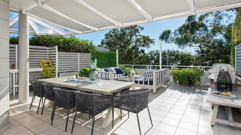 Arabella - Stylish Seaside Sanctuary With Views - Accommodation Perth 0