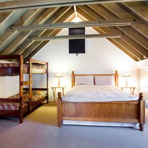 Arapaho - Perth Resorts 2