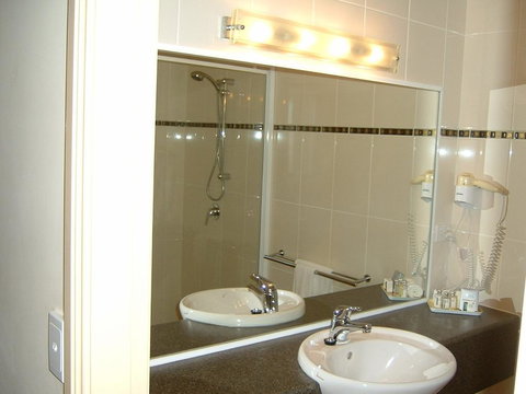 Armidale Pines Motel - Accommodation Perth 1