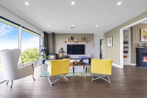 Luxury & Plush Lifestyle 5 Bedroom House In Mt Eliza - Accommodation Perth 3