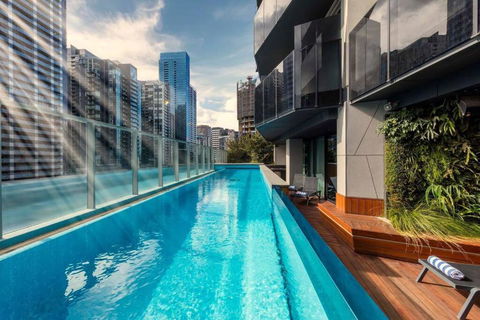 MA4004-1 BR, Lvl 40 Stylish Marco High Rise Home - Accommodation Perth 2