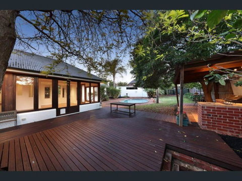 Luxury 5 Bedrooms, Pool, Quiet - Accommodation Perth 1