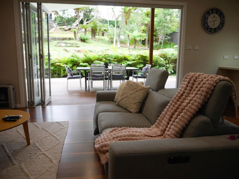 Luxury Home In Yowie Bay - Accommodation Perth 1