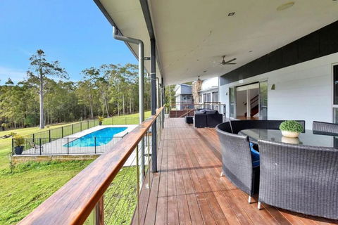 Luxury Mandalong Mansion With Pool & Spa - Accommodation Perth 2