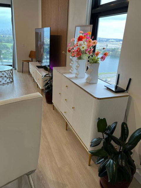 Luxury Apartment With Panoramic Views - Accommodation Perth 3