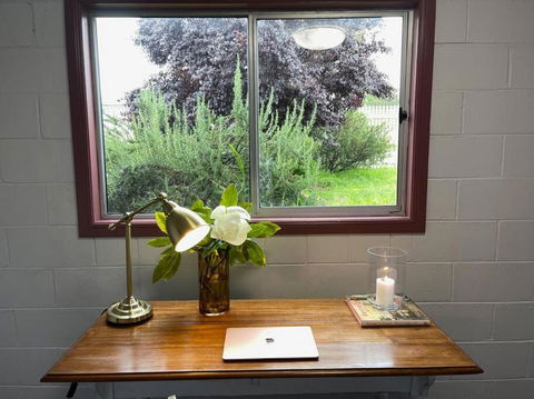 MAGNOLIA HOUSE ON THE CREEK - STANTHORPE - Accommodation Perth 3