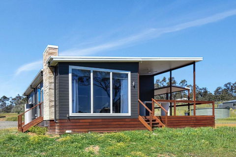 Magpie Two - Two For Joy Estate - Accommodation Perth 0
