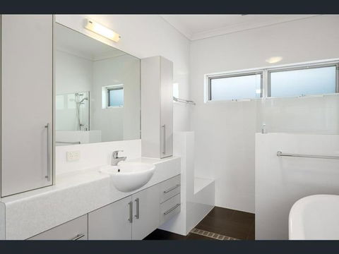 Maison De Samy Entire Swan River Bliss Australia - Accommodation Perth 3