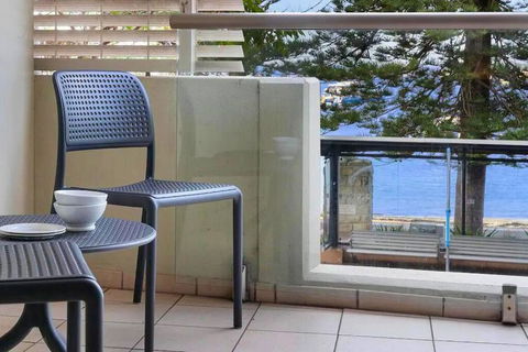 MAN54 -Manly Magic Waterfront Retreat With Gym & Sauna - Accommodation Perth 0