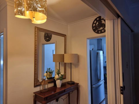 Master Bedroom In Shared House - Perth Resorts 0