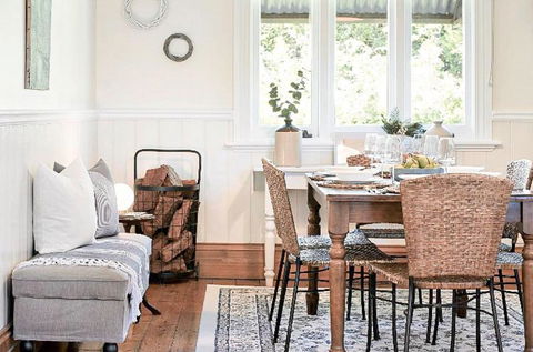 MARIGOLD COTTAGE Charming 1870s Central Daylesford Cottage - Accommodation Perth 3