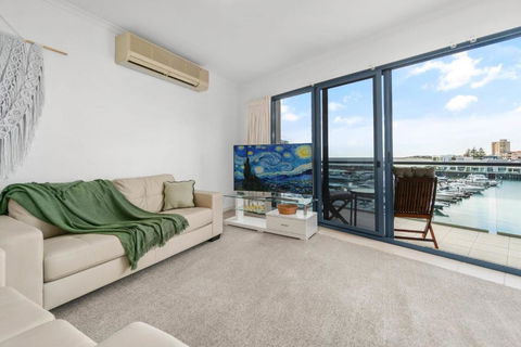 Marina Views Free Parking Beachside & Seaview - Accommodation Perth 2